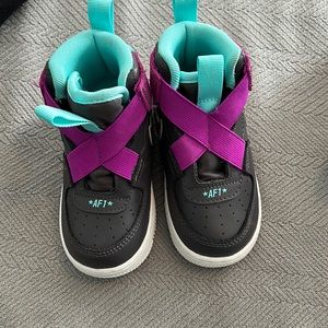 Nike toddler 7c AF1. Never worn. Boys or girls